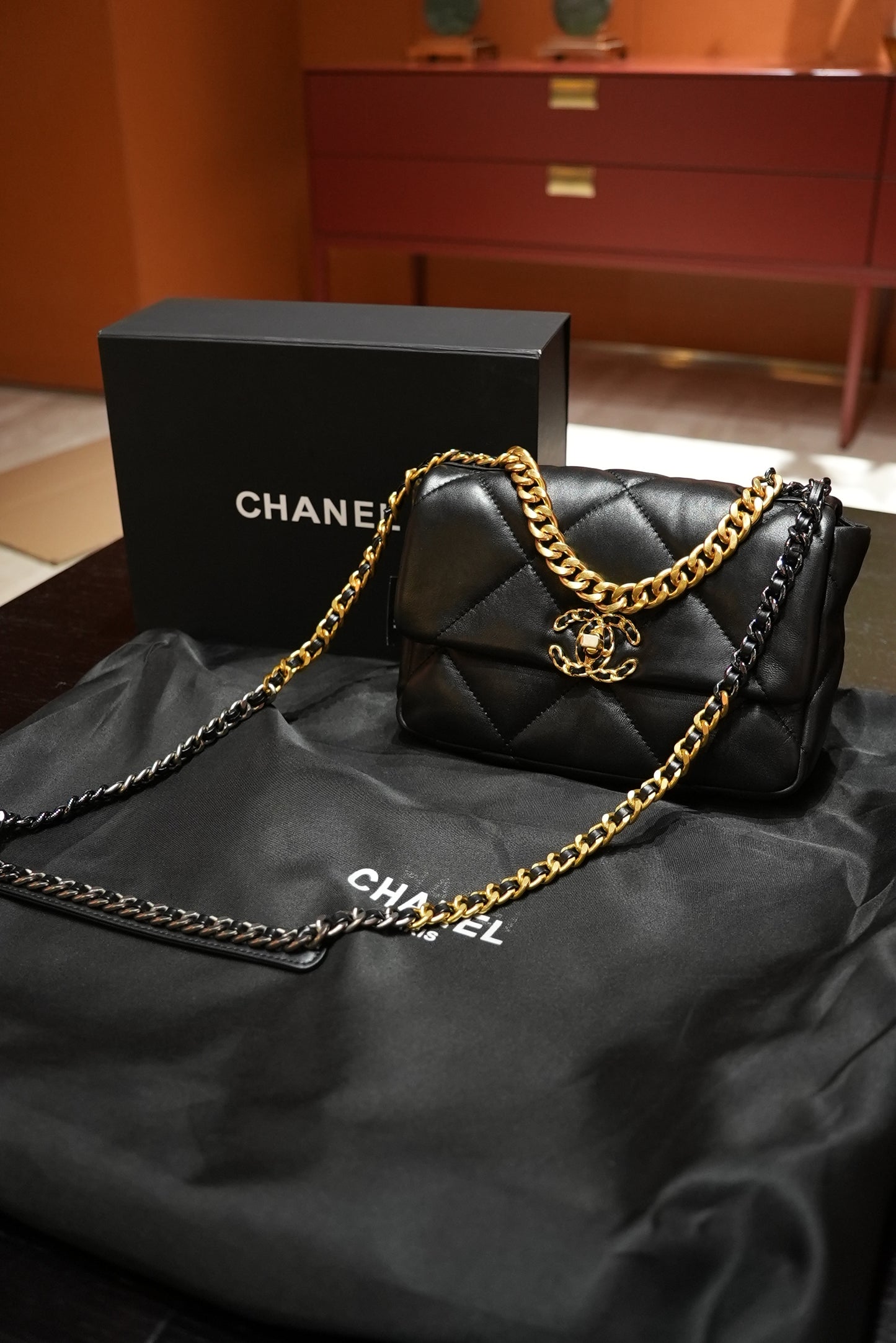 CHANEL E-2