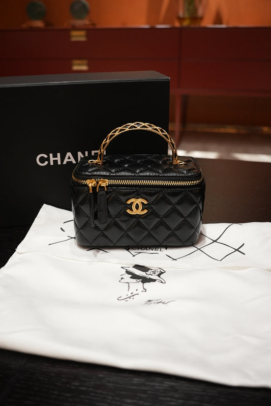 CHANEL E-6