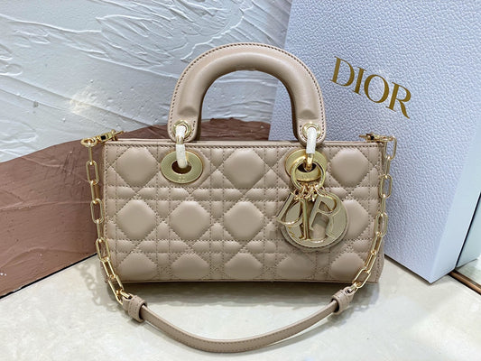 DIOR-F-25